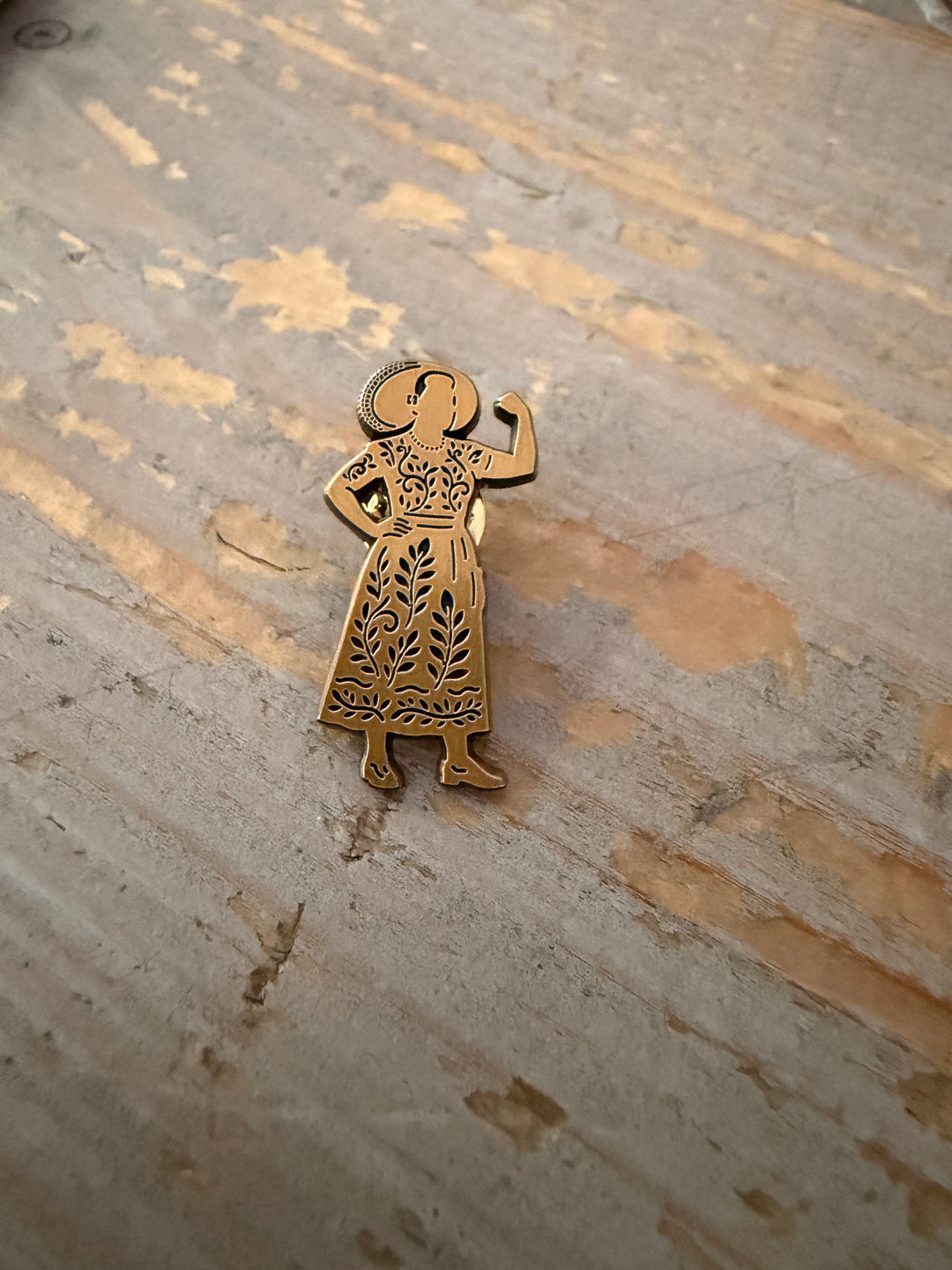 Zeeuws Meisje broche "Saemen kunnen me da!"
