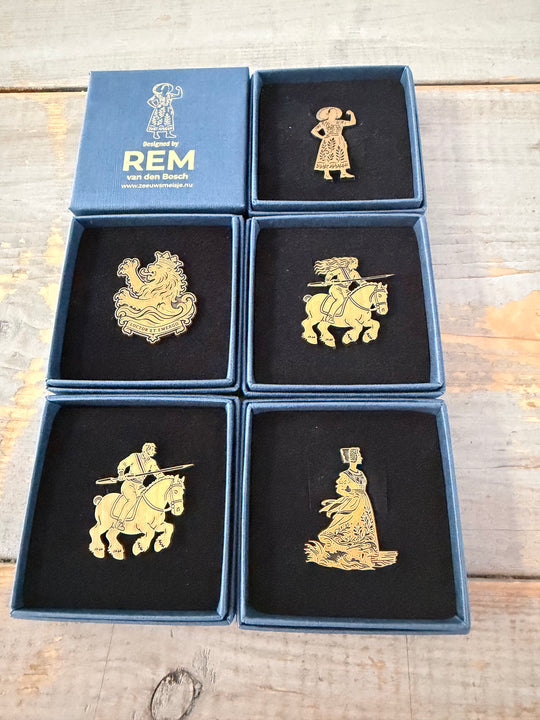 overzicht Zeeuws Meisje Broches 