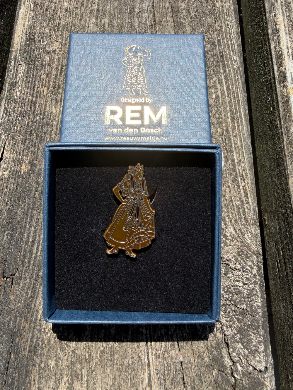 broche Axel 