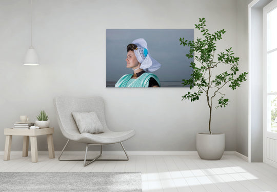 liggend beeld Linde in de dracht van Arnemuiden Rem van Den Bosch 
