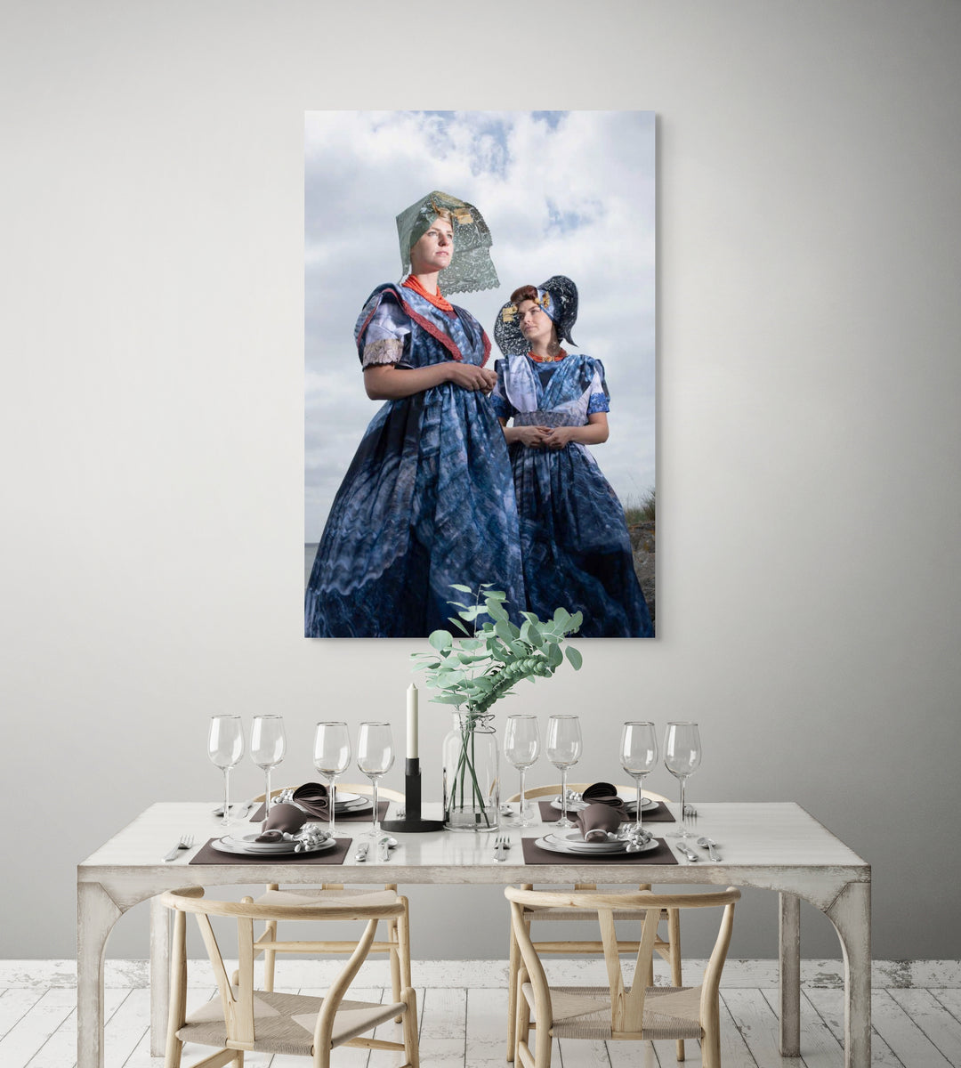Mock-up Rosalyn en Charlotte in Zuid-Bevelandse dracht 