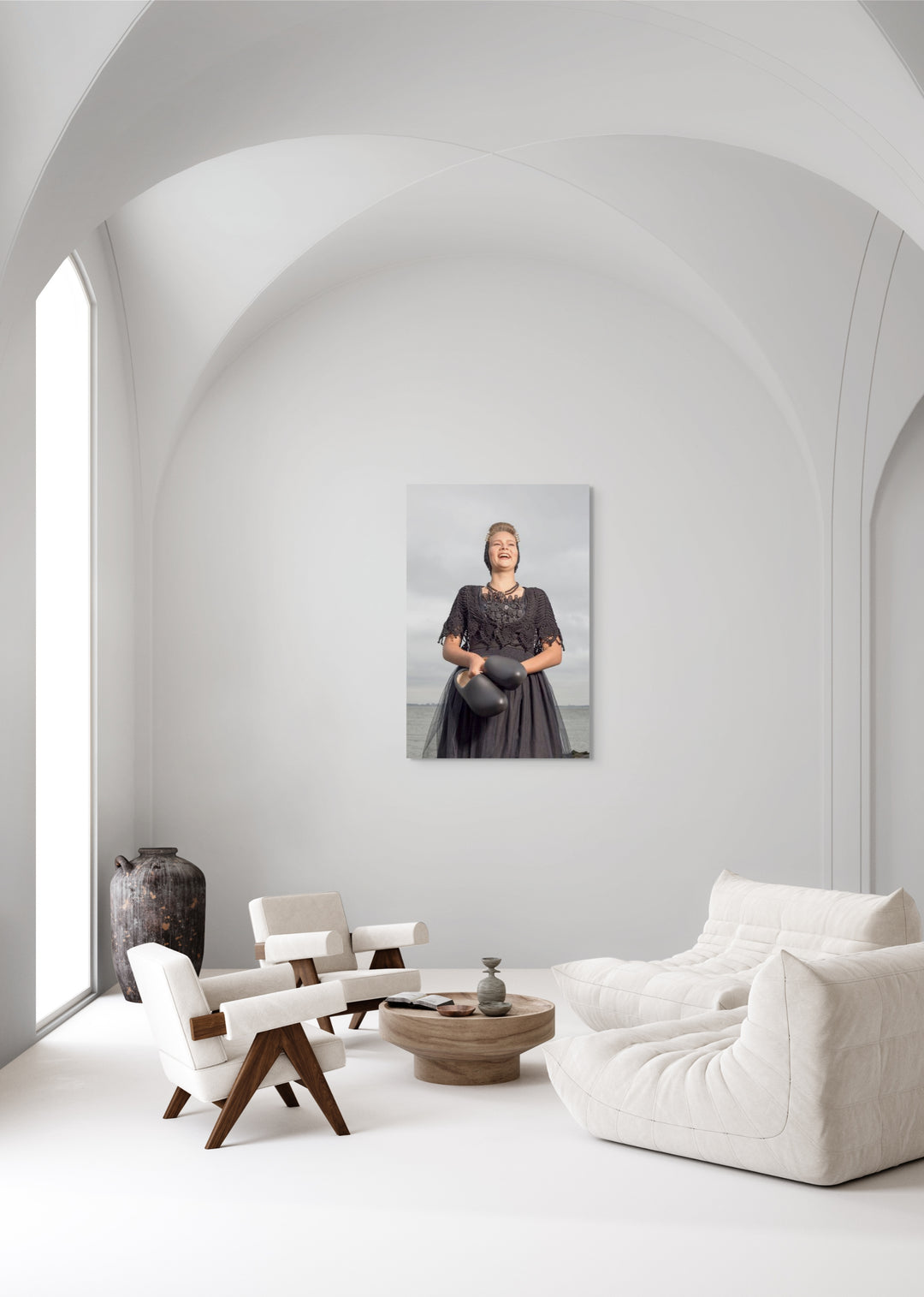 Lachend portret van Phoebe in zwarte Walcherse dracht, muurdecoratie, rem van den Bosch 