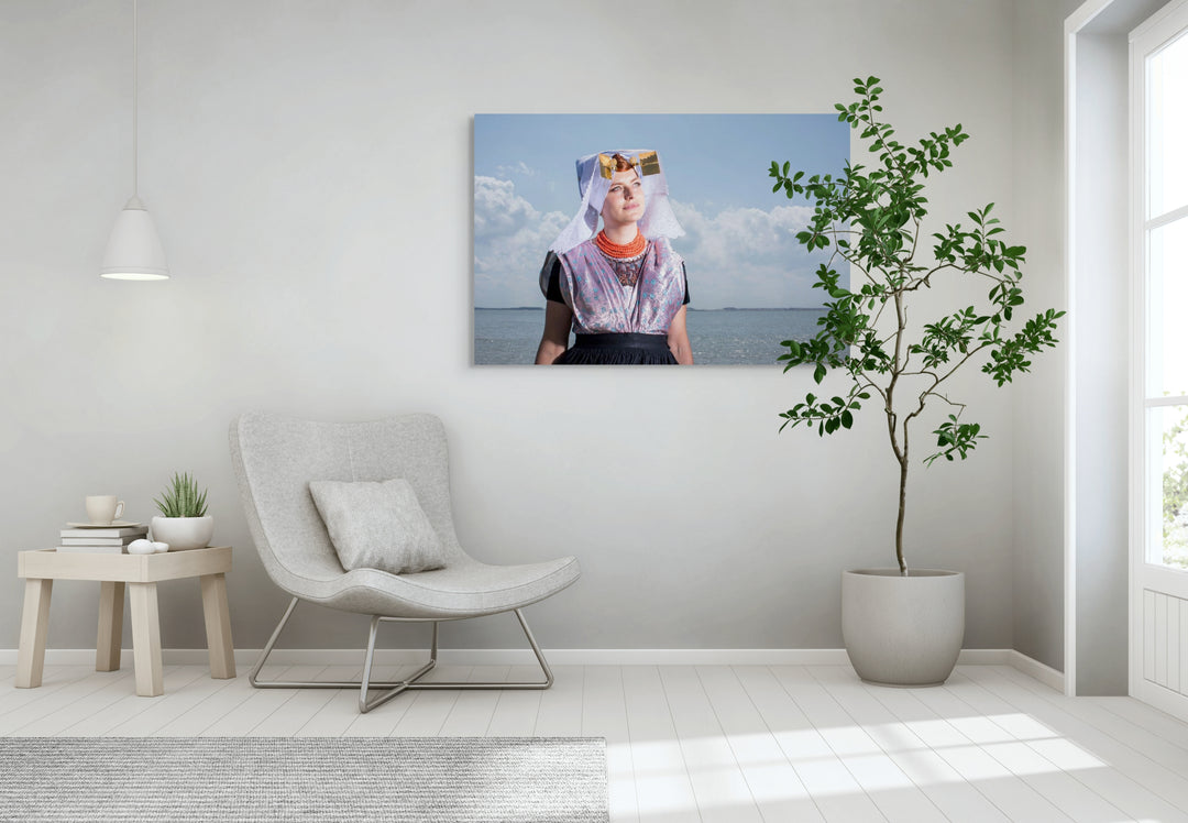 liggend beeld Charlotte Bevelandse katholieke dracht Rem van den Bosch 