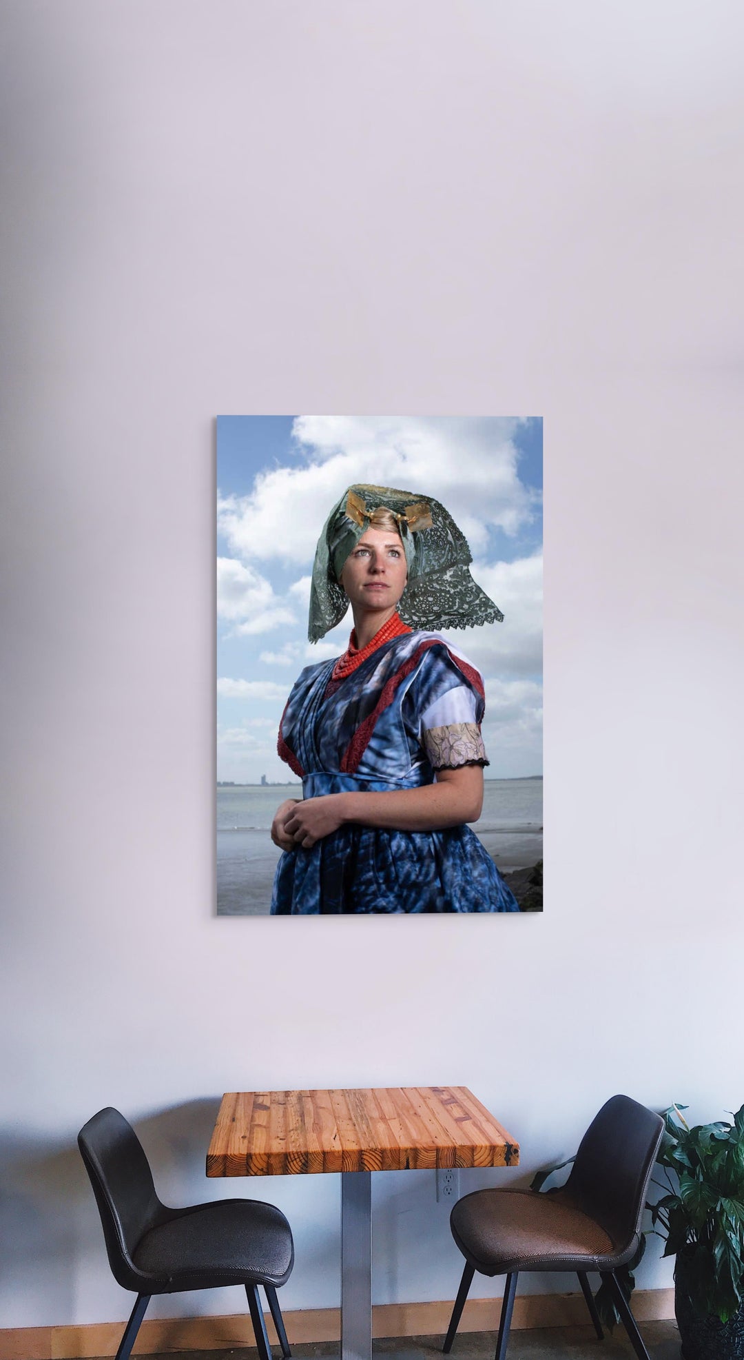 Mock up Rosalyn moderne Zuid-Bevelandse dracht 